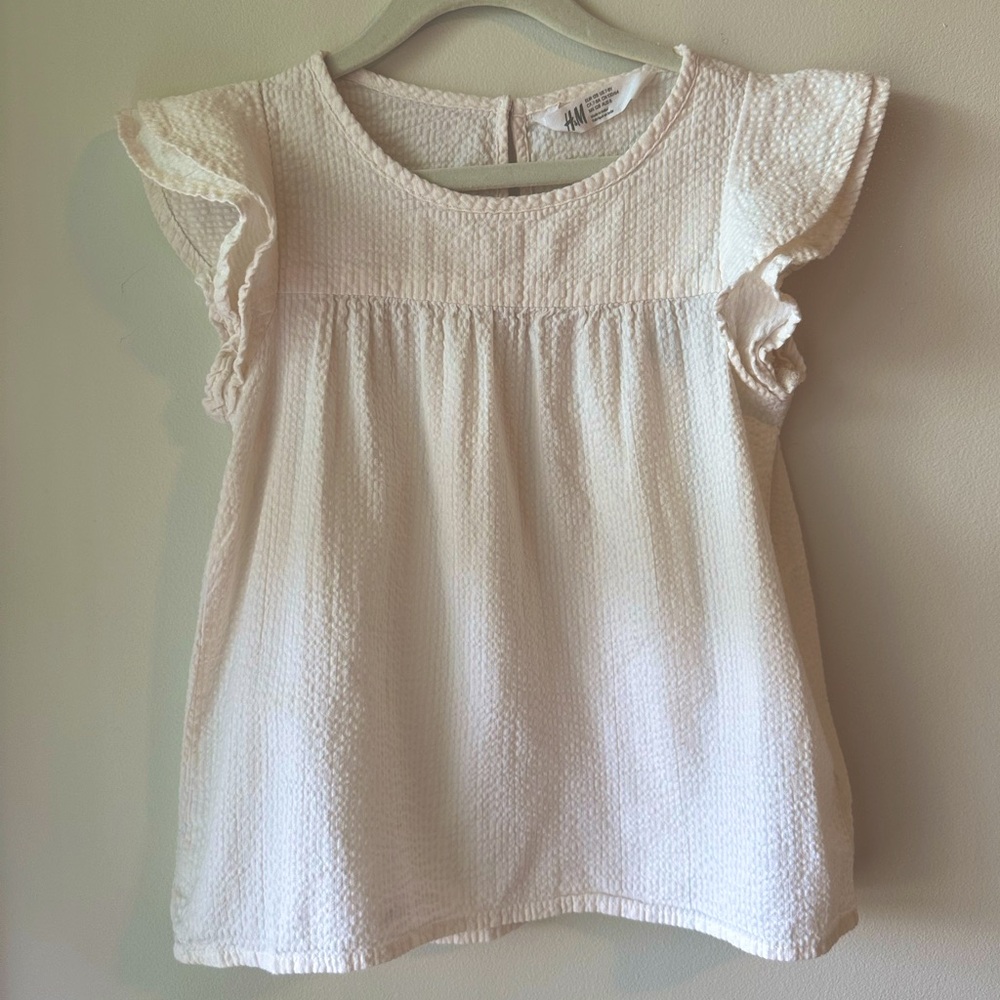 Cream Seersucker Flutter Sleeve top
